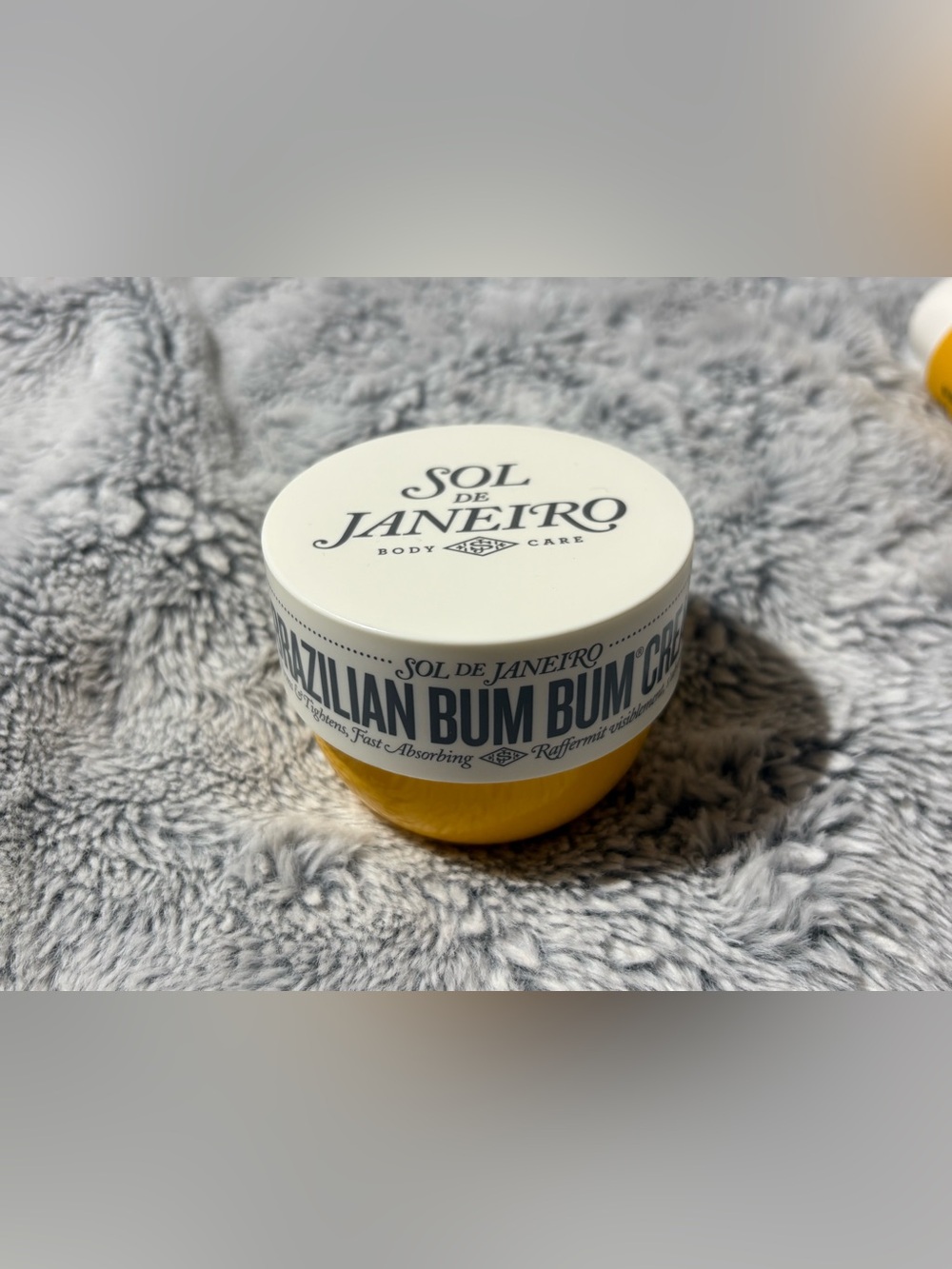 Sol de Janeiro Yellow Bum Bum Body Scrub & Brazilian Play Body Wash Set - Picture 4 of 5